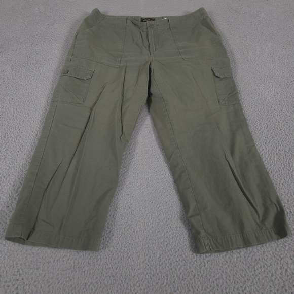 Eddie Bauer Pants - VINTAGE Eddie Bauer Pants Womens 14 Green Cargo Ripstop Utility Cropped 2000s
